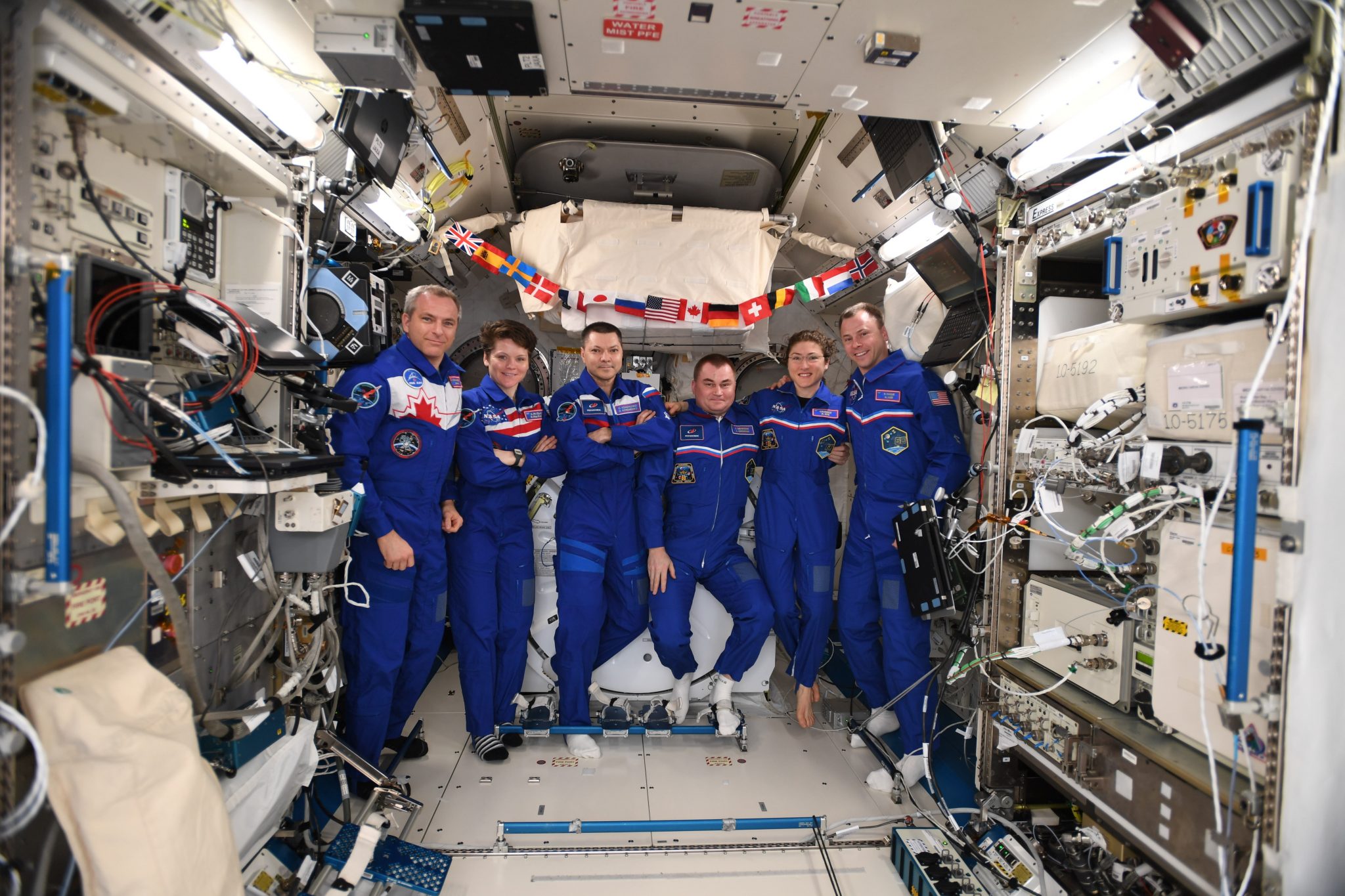 Космонавты России на МКС